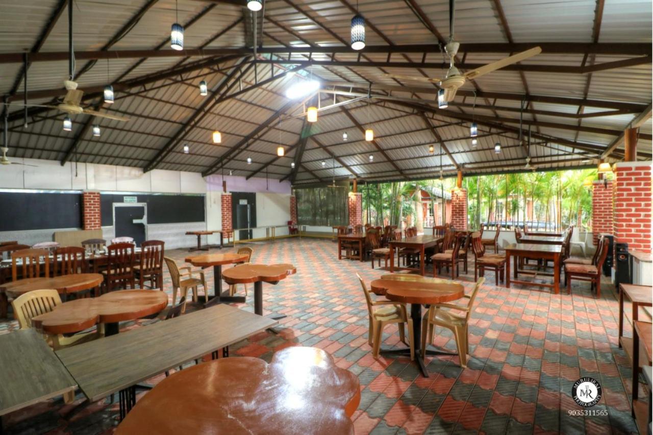 Coorg Nesara Hotel And Resort Kushālnagar Exterior photo