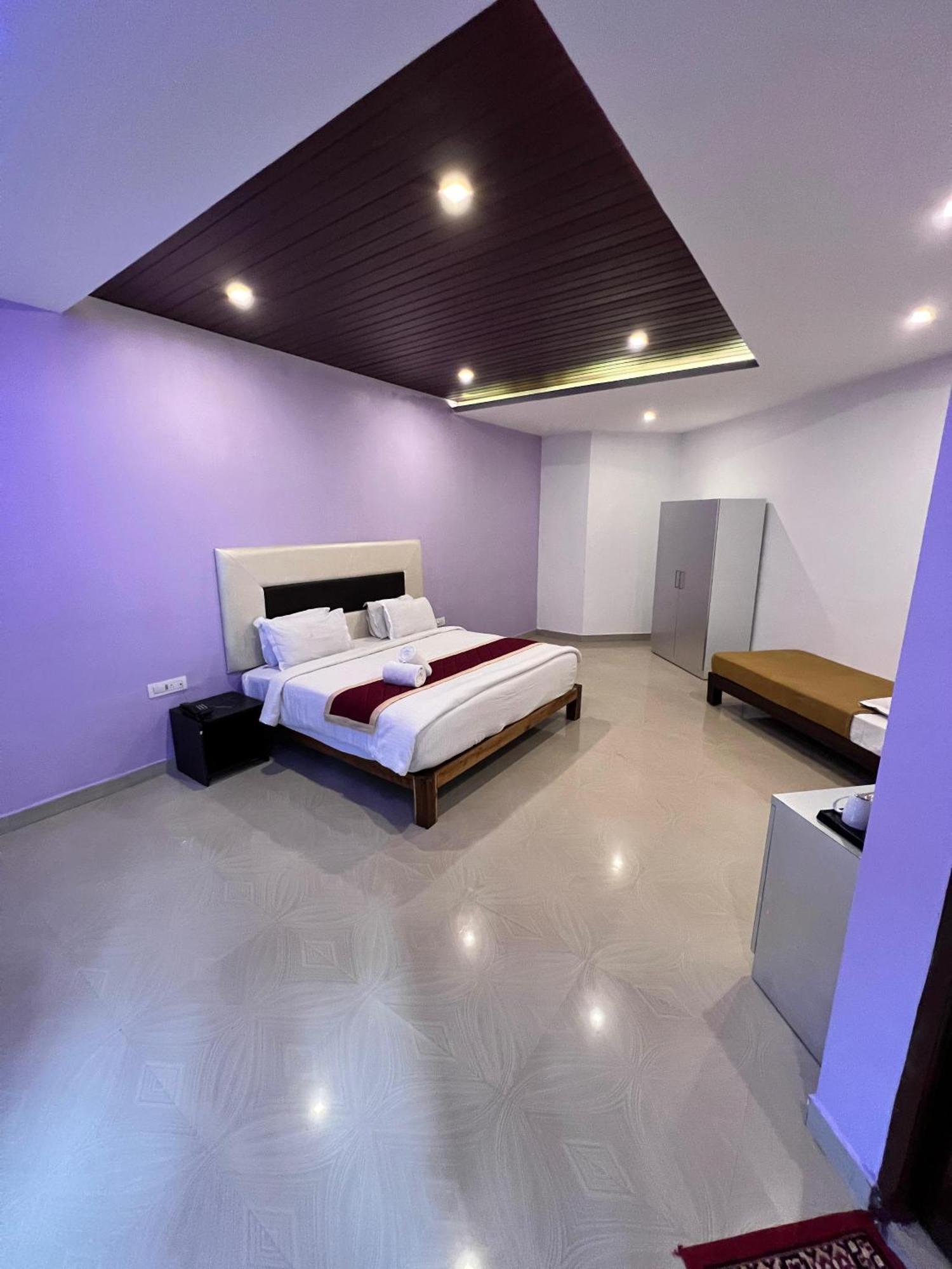 Coorg Nesara Hotel And Resort Kushālnagar Exterior photo